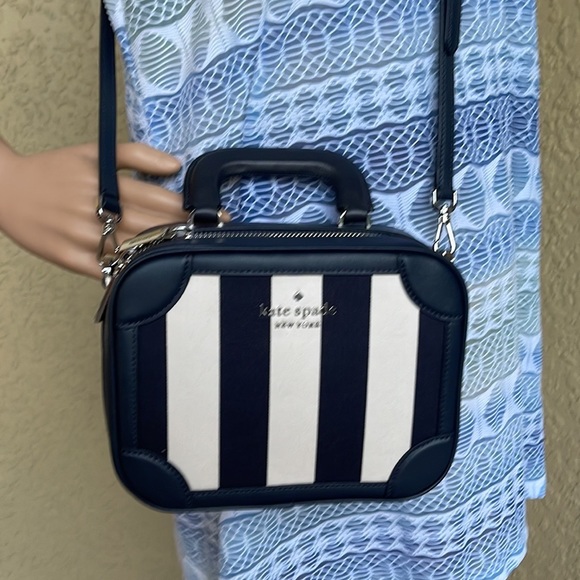 Kate Spade Traveler Trunk Crossbody Bag Blazer Blue Multi - Picture 14 of 16